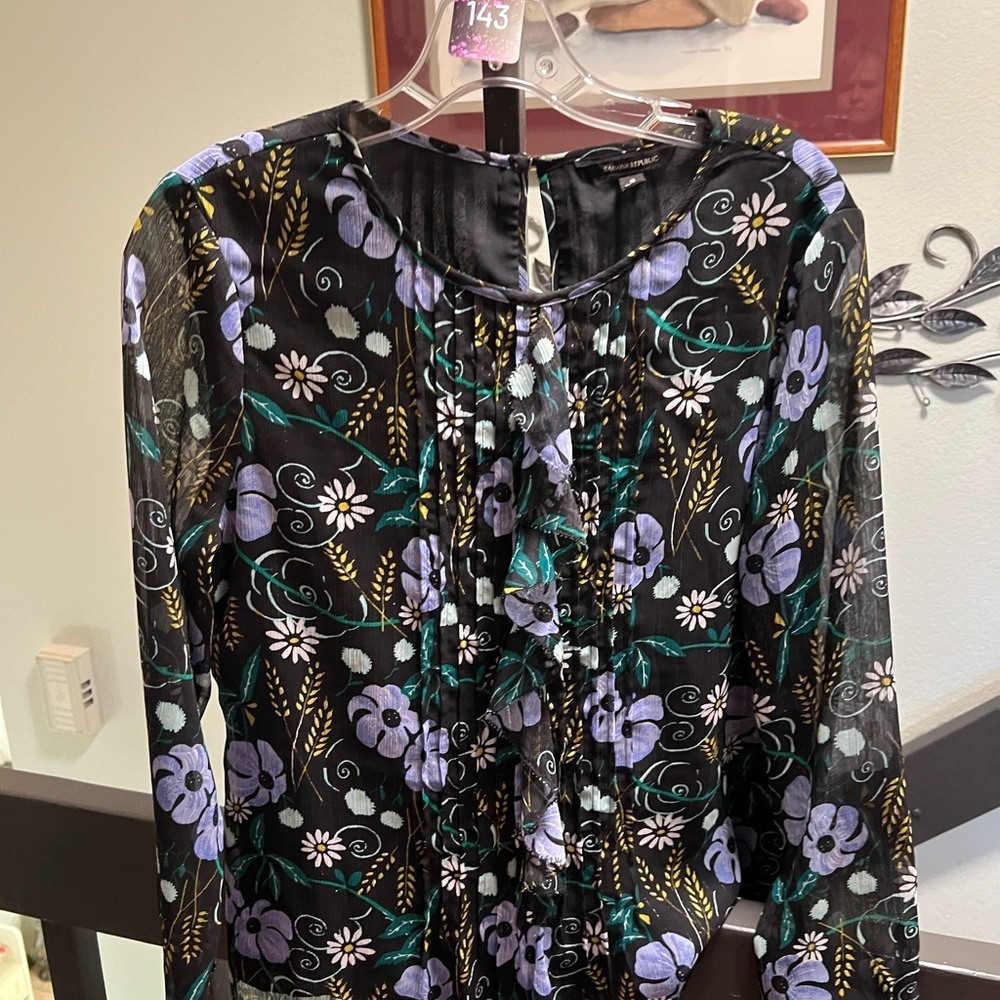 Banana Republic Black Floral Blouse #143